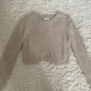 Aritzia Wilfred Sweater in a light cream colour
